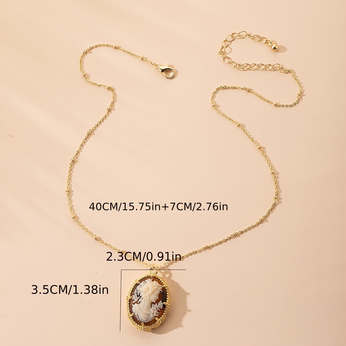 1pc Metal Stylish, Simple Oval Women's Portrait Pendant Necklace 18k Gold Plated Pendant Necklace Jewelry For Women